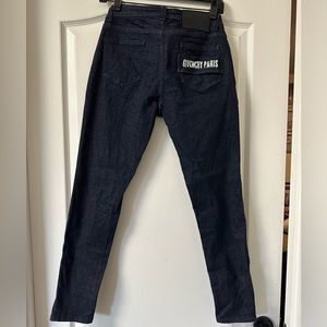 GIVENCHY PARIS SKINNY JEANS